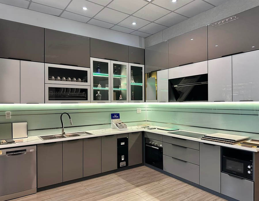 Tu-bep-nhom-gia-dinh